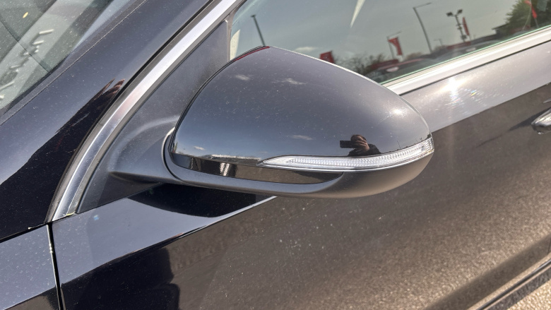 Hyundai i30 1.0T GDI SE Nav 5dr Petrol Hatchback